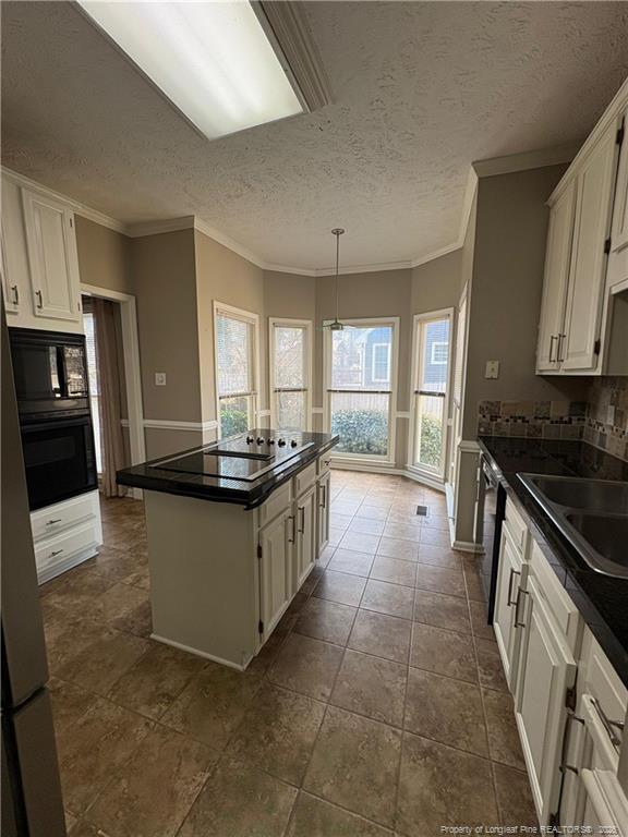 Building Photo - 7705 Spurge Dr