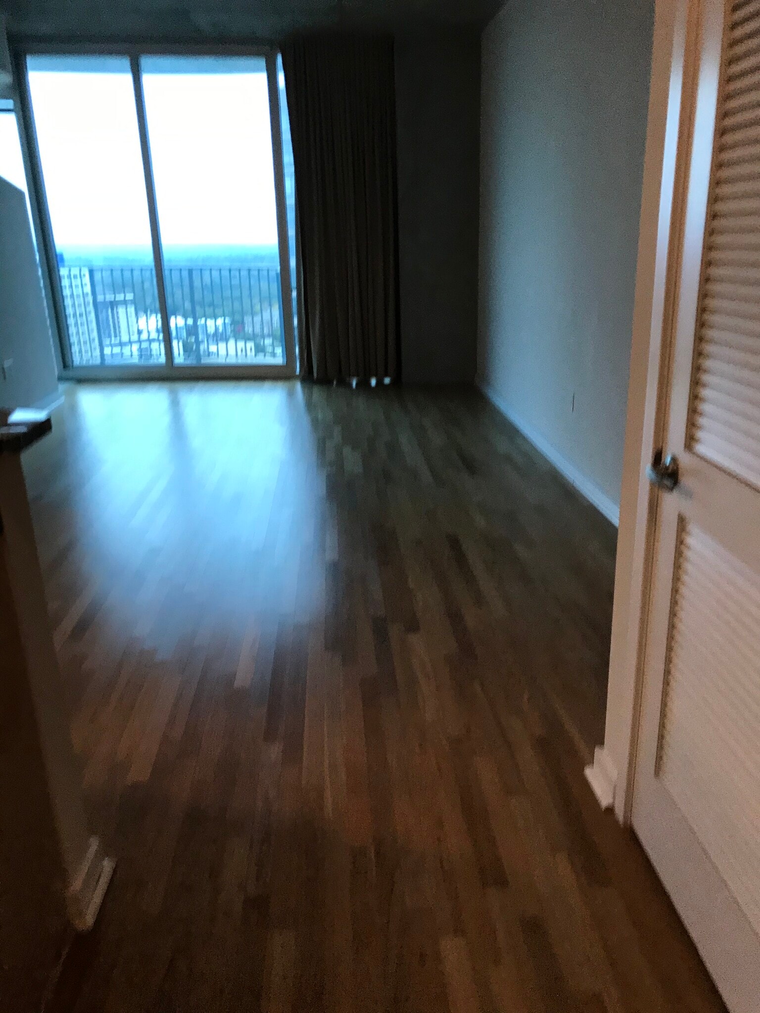 Living Room - 400 W Peachtree St NW