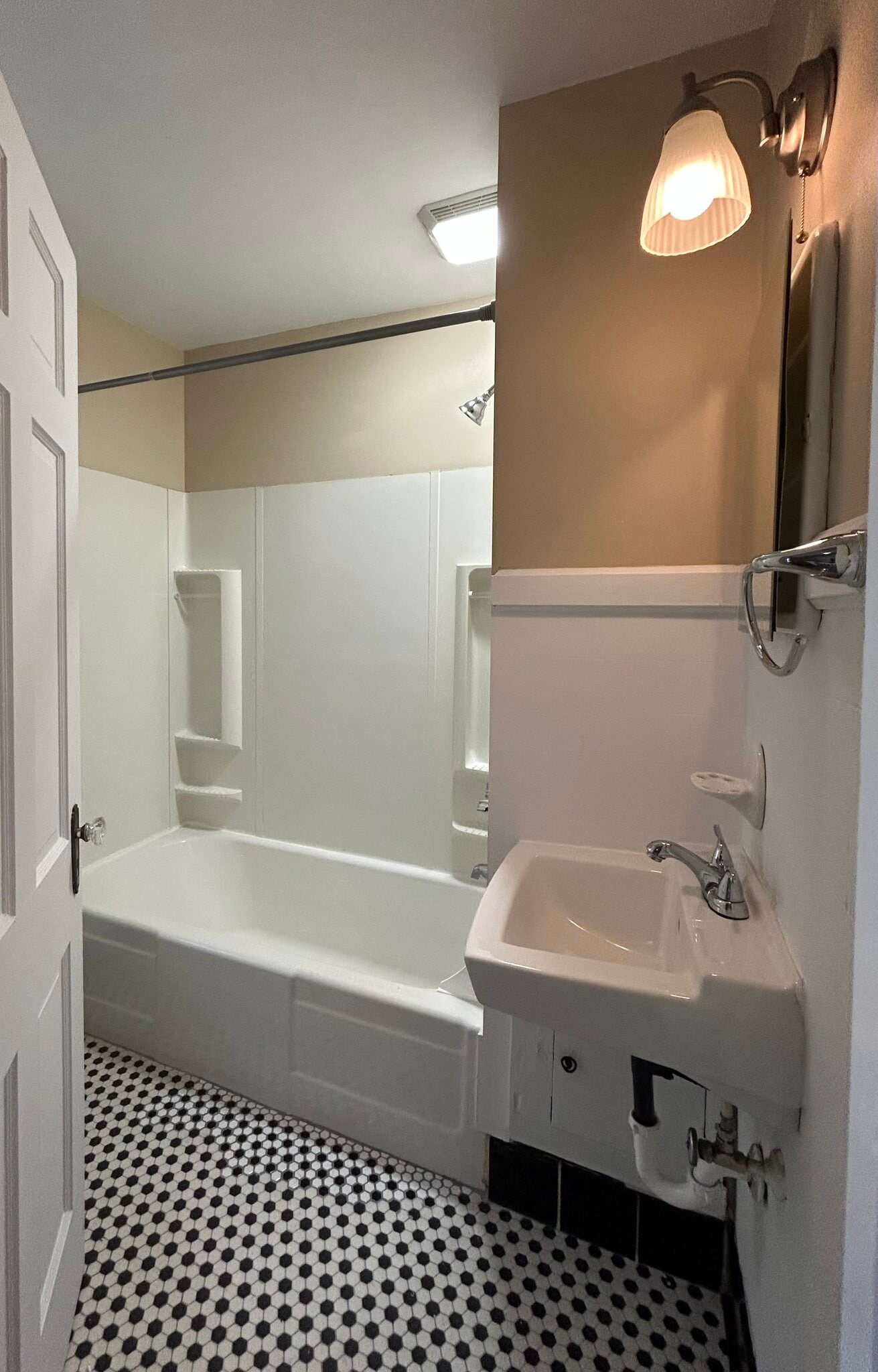 Upstairs full bath - 708 S Broad St