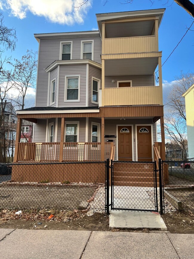 Building Photo - 93 Enfield St