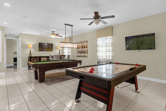 Building Photo - 7601 Brookhurst Ln