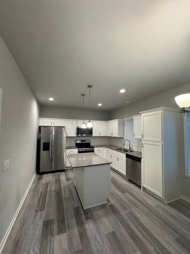 Primary Photo - 3 bedroom 2.5 bath Single Family Home