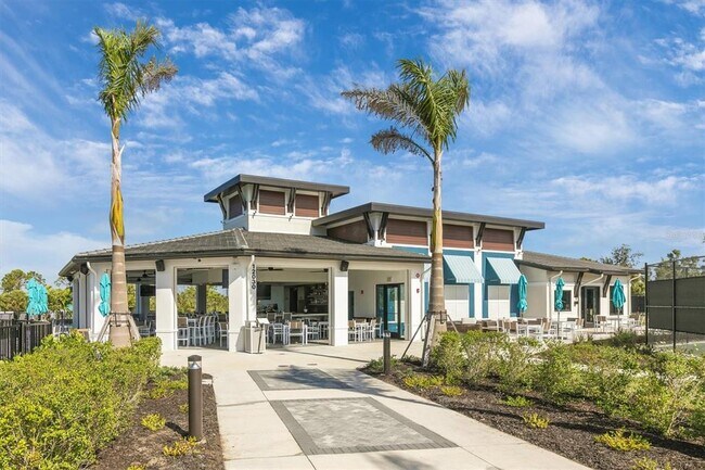 Building Photo - 12240 Wellen Golf St