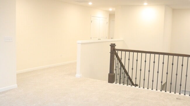 Building Photo - 2767 Lawlor Ln