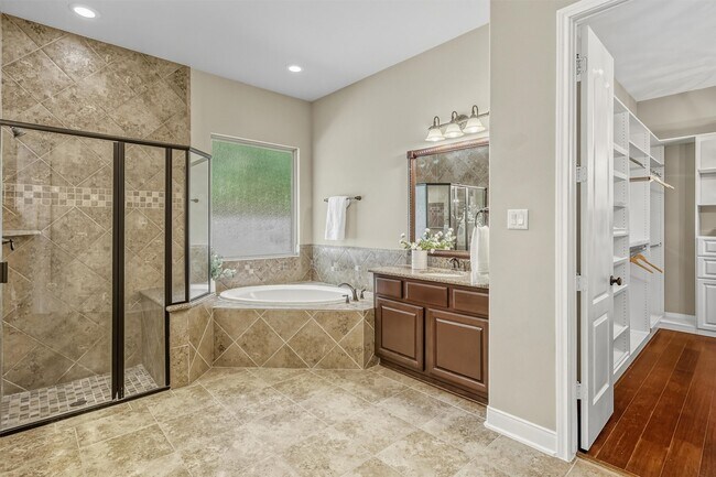 Building Photo - 18 Wyndehaven Lakes Drive