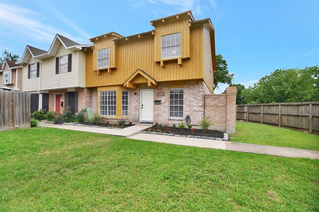 Building Photo - 3826 Willow Springs Ln