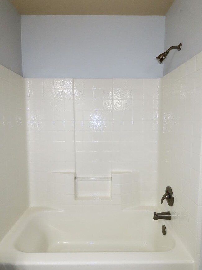 Building Photo - Coming Soon!!! South Tyler, Stunning 4 Bed...