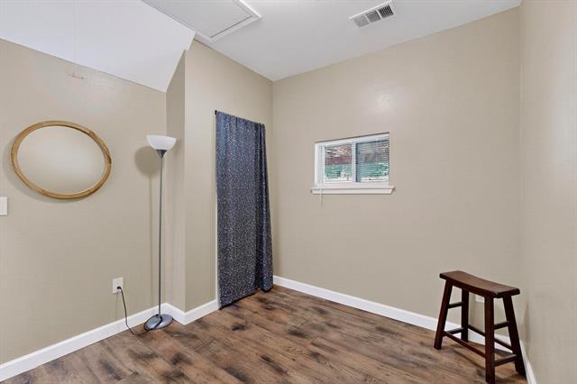 Building Photo - 4214 Falls Dr