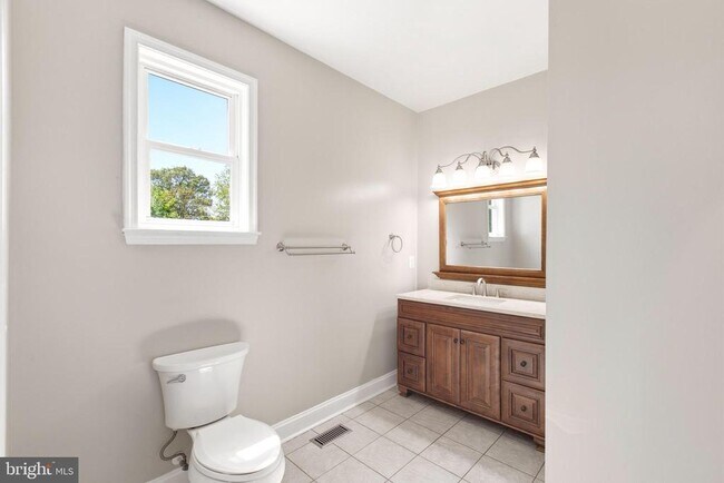 Building Photo - 24524 Ruff Ruff Ln