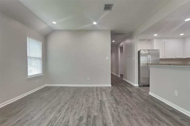 Building Photo - 22447 Stamford Brook Ct