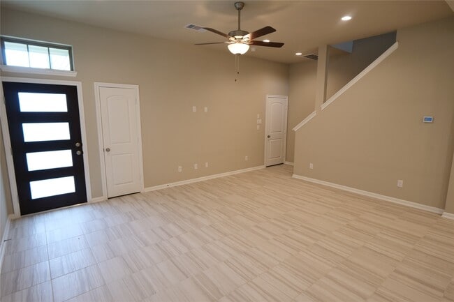 Building Photo - 5110 Pr Ter Ln