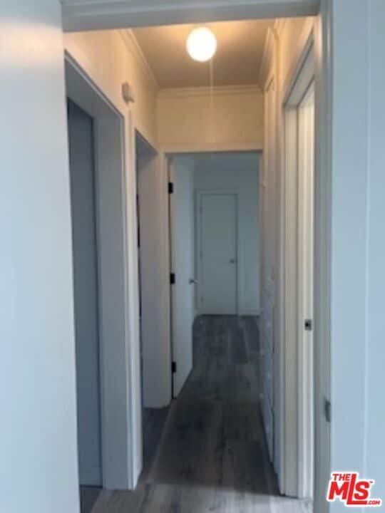 Building Photo - 5865 Denker Ave