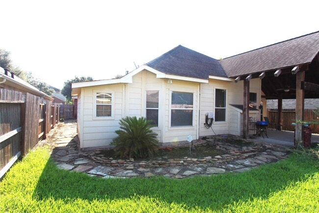 Building Photo - 8719 Preston Field Ln