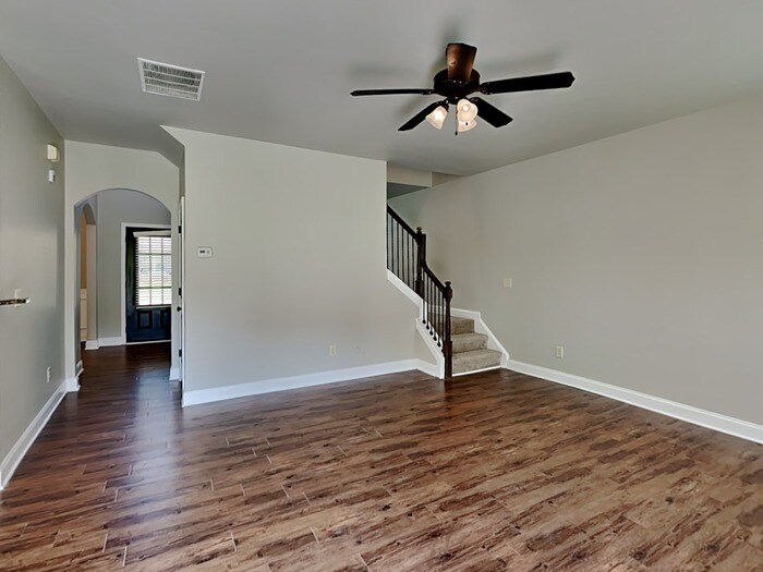 Building Photo - 1561 Cobblefield Cir