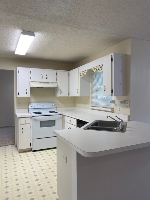 Building Photo - 2292 Harding Cir