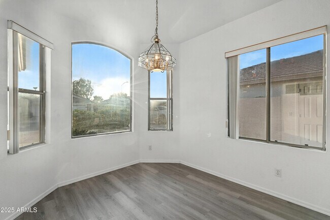 Building Photo - 8815 N 66th Ave