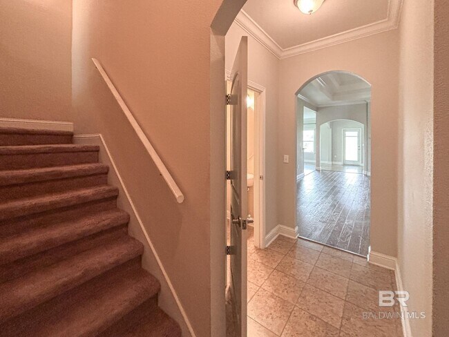 Building Photo - 24119 Weatherbee Park Dr