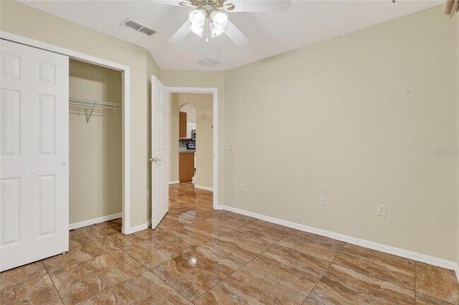 Building Photo - 156 Grand Canal Dr