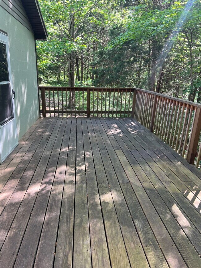 Building Photo - 2094 Buck Smith Hill Rd