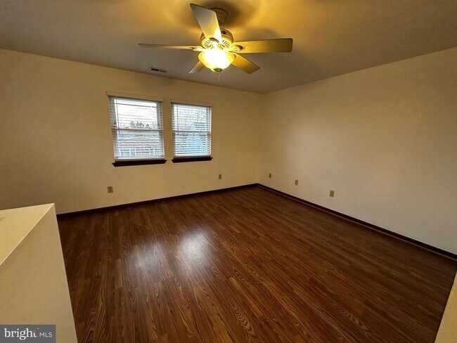 Building Photo - 1439 Vista St