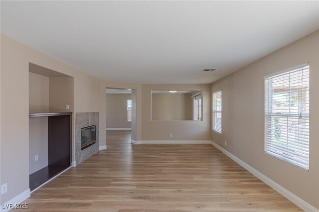 Building Photo - 1130 Grove Park St