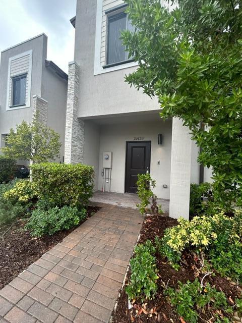 Building Photo - 20623 NE 7th Pl