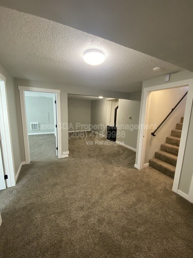 Building Photo - 3410 Belmont Rd