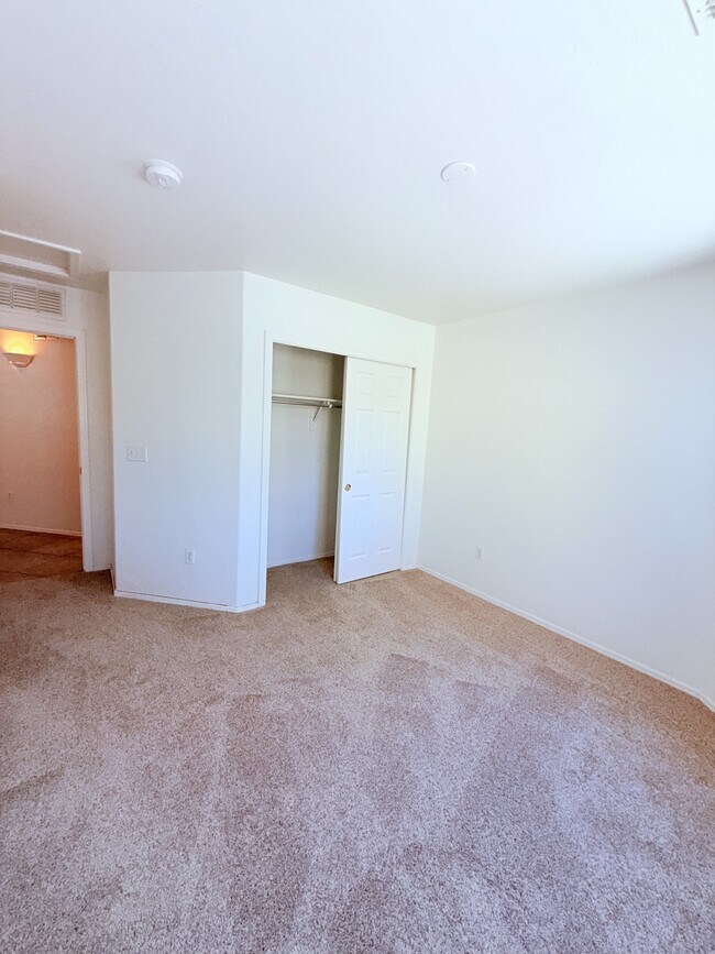 Building Photo - 11793 W Barley Dr