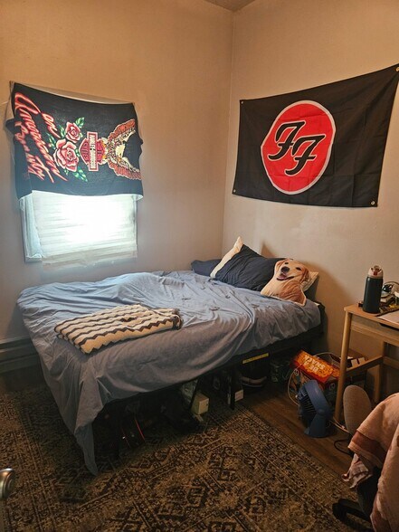 Building Photo - 210 West Ave