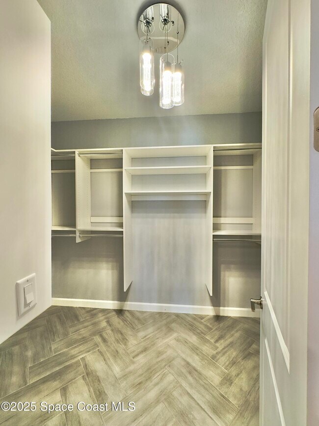 Building Photo - 687 Veridian Cir NW