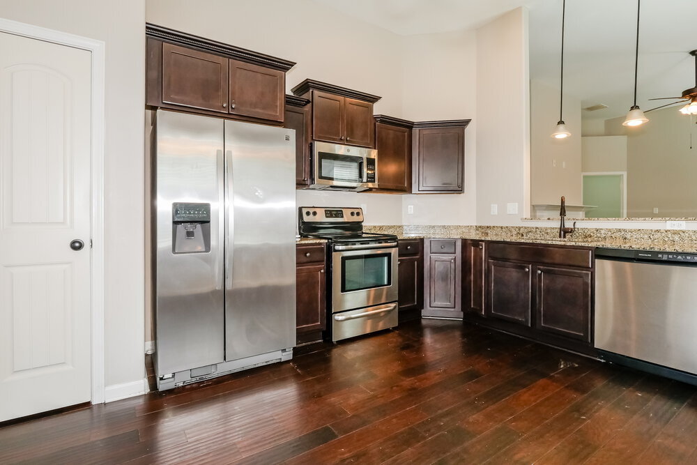 Building Photo - 6893 Raleigh Lagrange Rd