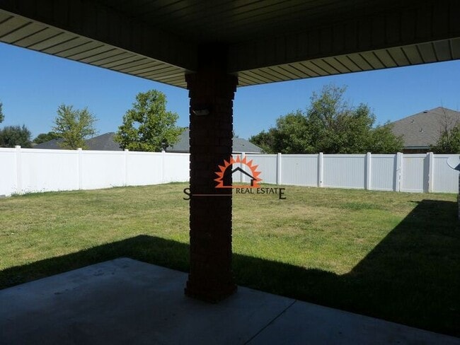 Building Photo - Coming Soon!! Stunning 4 bedroom 3 bath brick home.