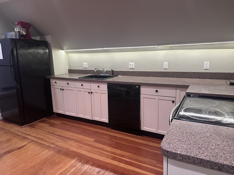 Kitchen 1.2 - 99 Union St