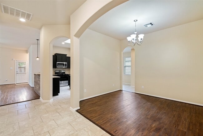 Building Photo - 8934 Finnery Dr