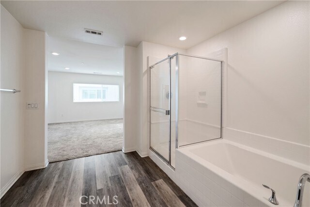 Building Photo - 14424 Lily Ln