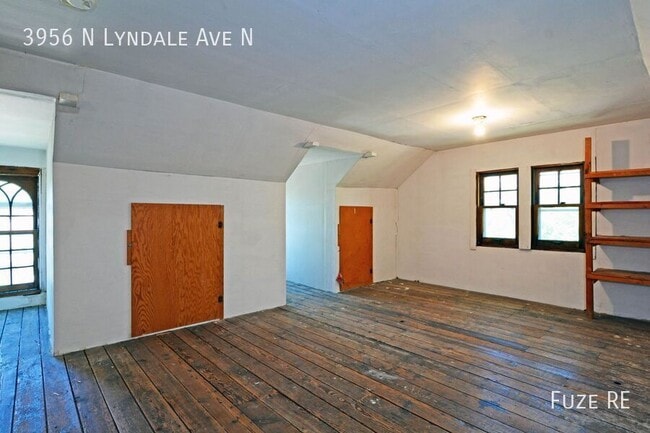 Building Photo - 3956 N Lyndale Ave
