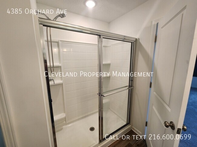 Building Photo - 4385 Orchard Ave