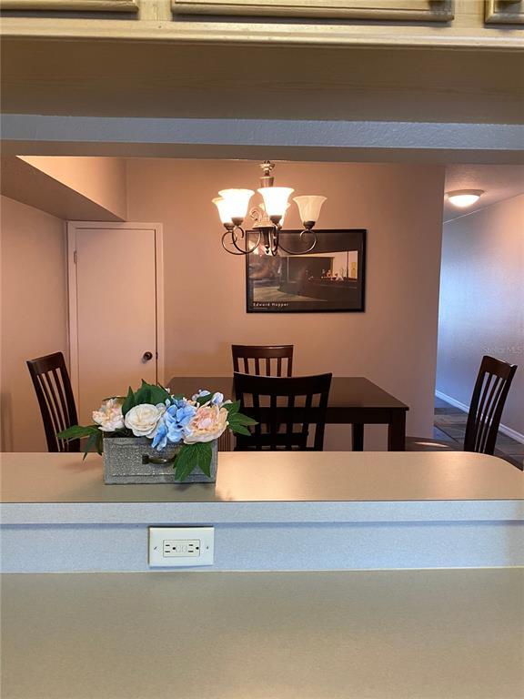 Building Photo - 427 Kensington Lake Cir