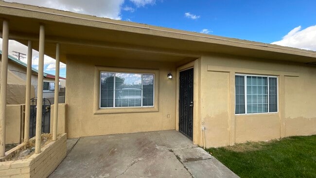 Building Photo - 81406 S Palo Verde Dr