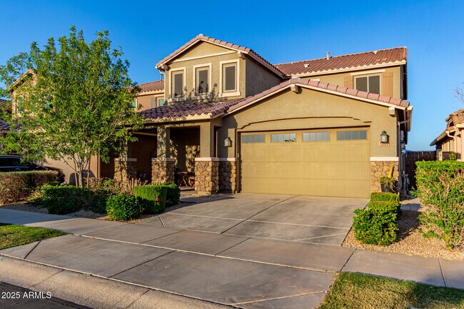 Building Photo - 5701 S Verde
