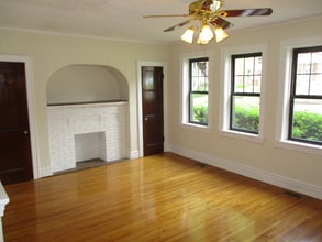 Building Photo - 1079 Terrace Dr