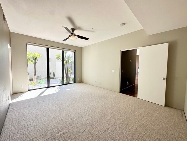 Building Photo - AVAILABLE NOW! 3-bedroom / 3.5 Bathroom Condo with Private Pool & Spa located in 48 & BARISTO!