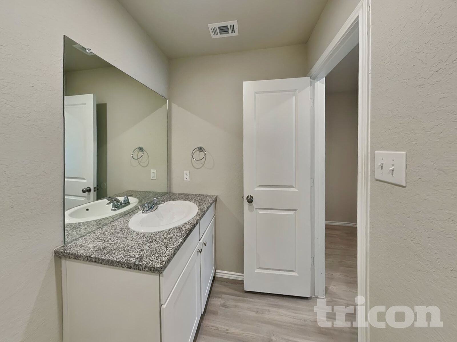 Building Photo - 13240 Rosemary Cove