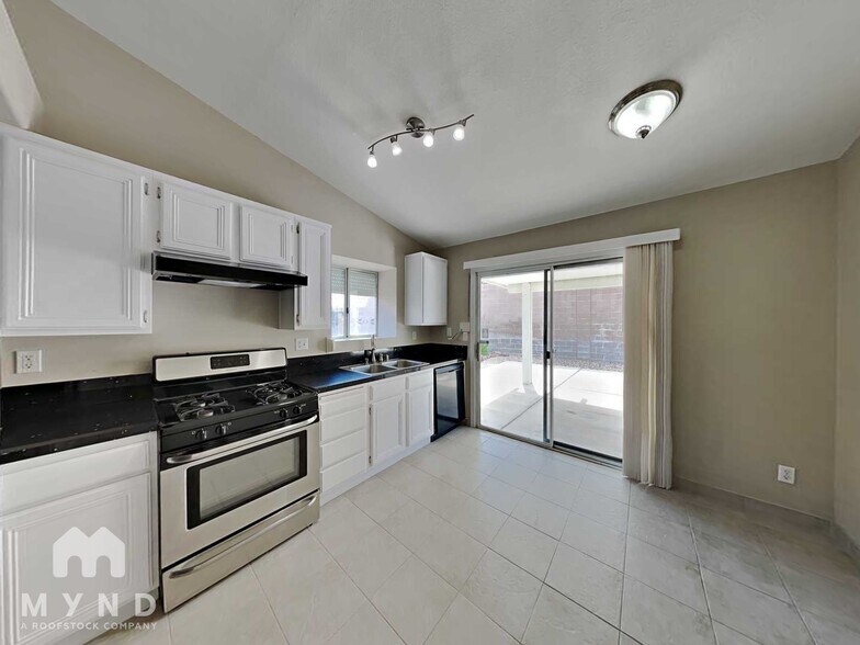 Building Photo - 3829 Intermezzo Way