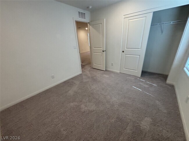 Building Photo - 7008 Dandelion Pk Ave