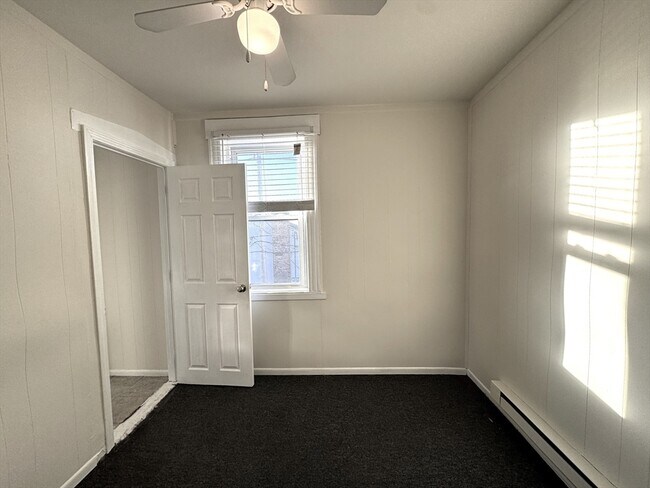 Building Photo - 49 Fulton St