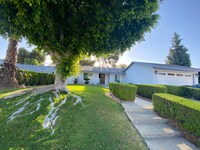 Building Photo - 266 N Rock River Dr