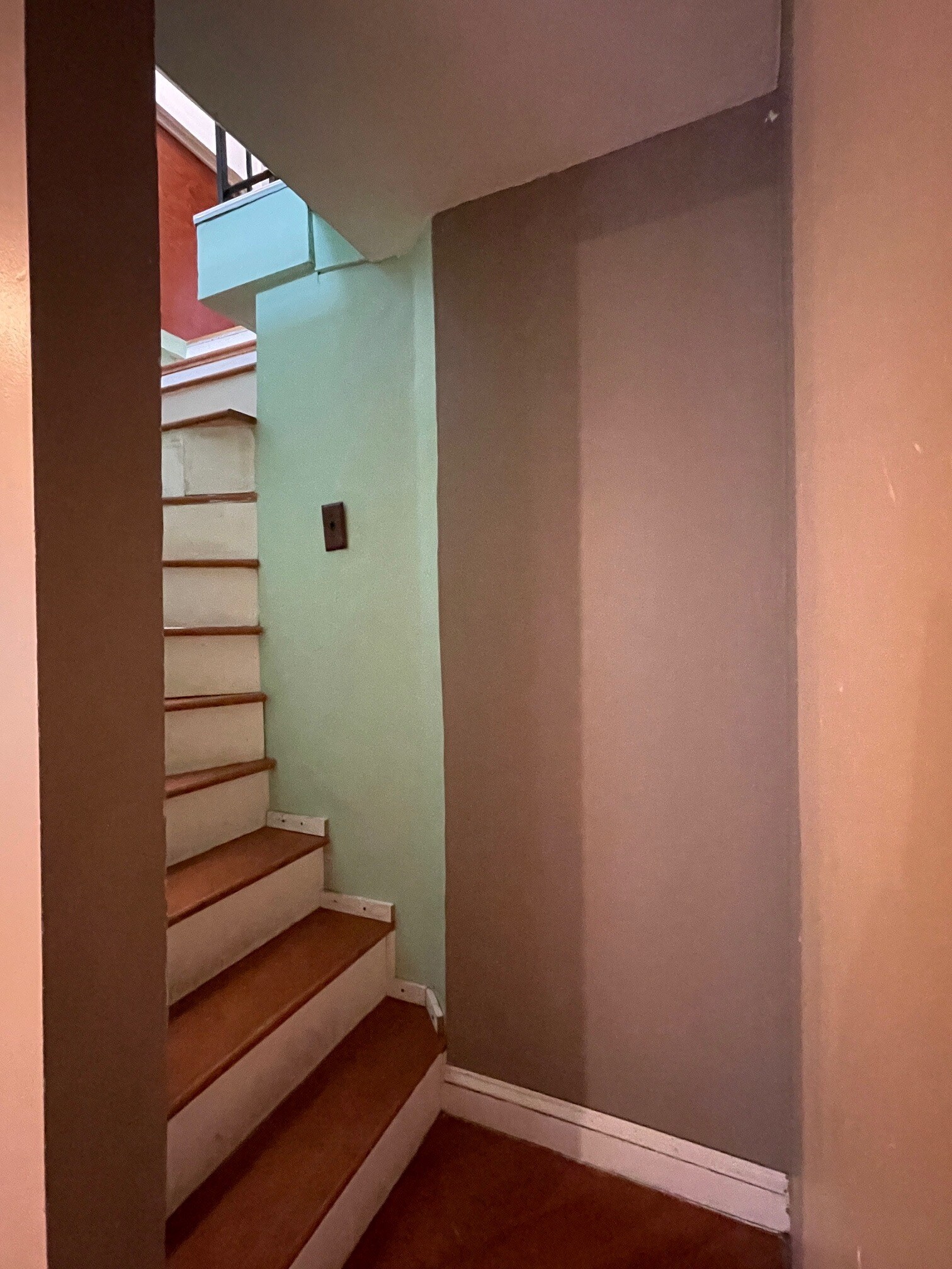 Building Photo - 741 Somerville Ave