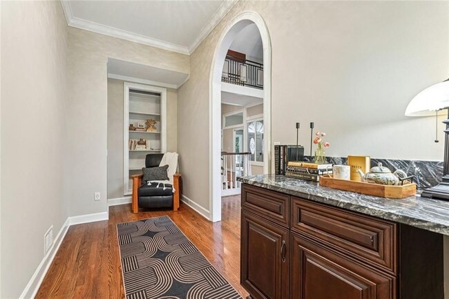 Building Photo - 511 Pine Valley Rd SE