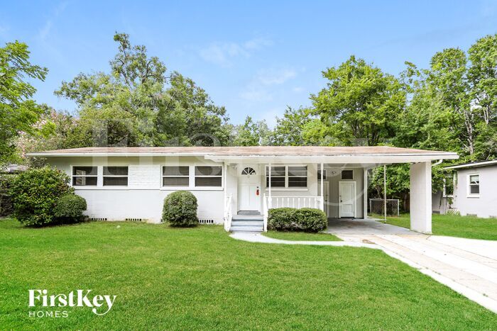 Primary Photo - 6421 Burgundy Rd S